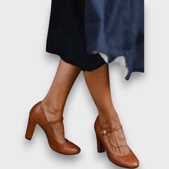 Bravina – Sandalias de uso diario con tiras delicadas