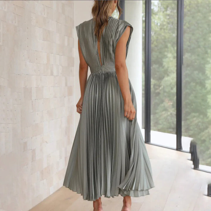 Carmela™ | Vestido Midi Plisado Atemporal