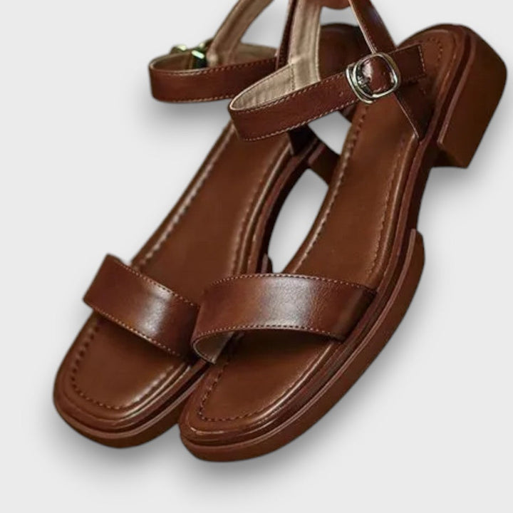 Xavielle – Sandalias Elegantes