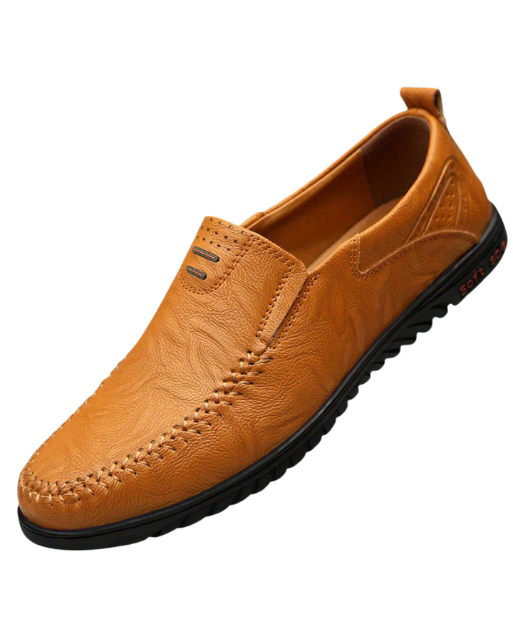 Elegantes mocasines de piel