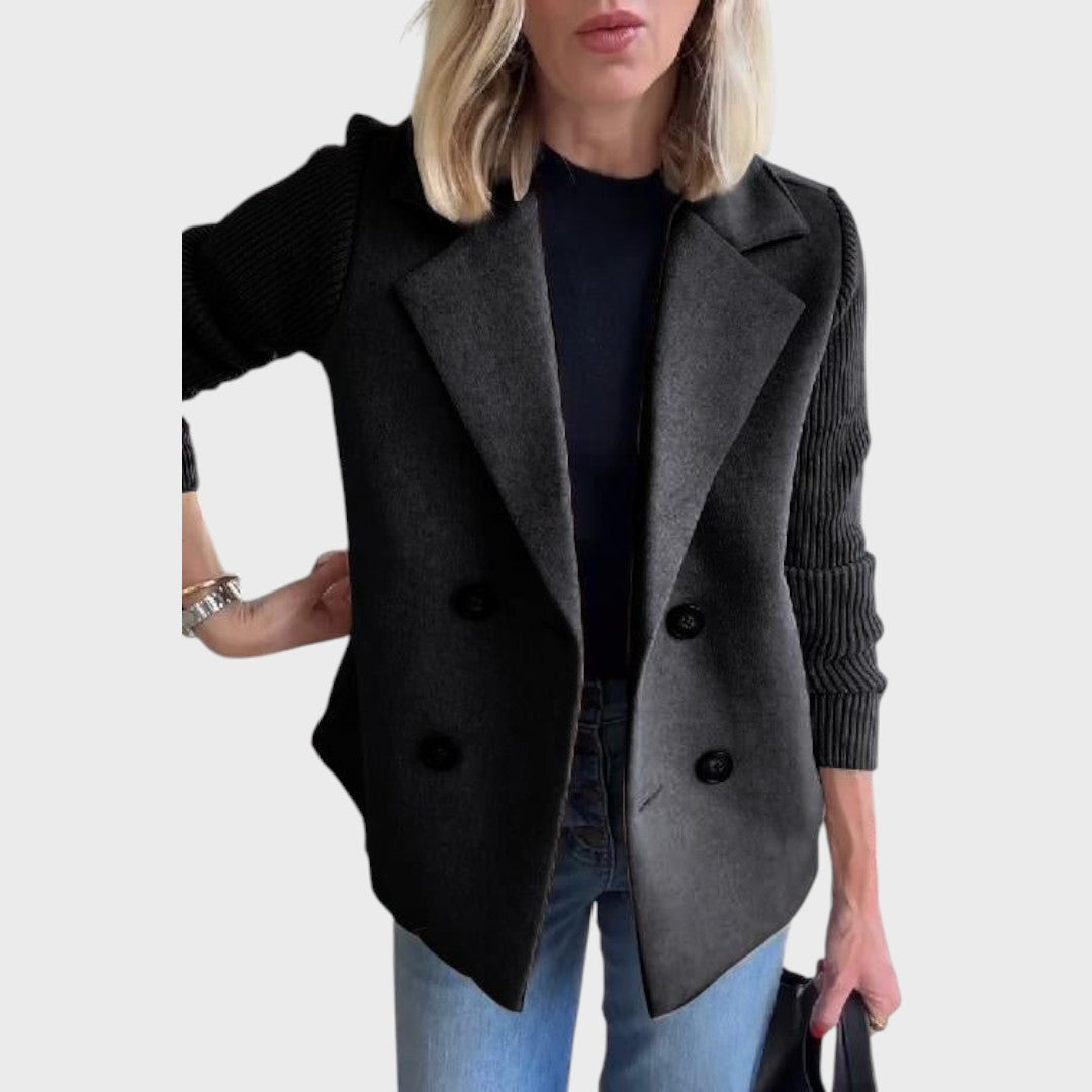 Emma - Blazer elegante con trenzas en las mangas