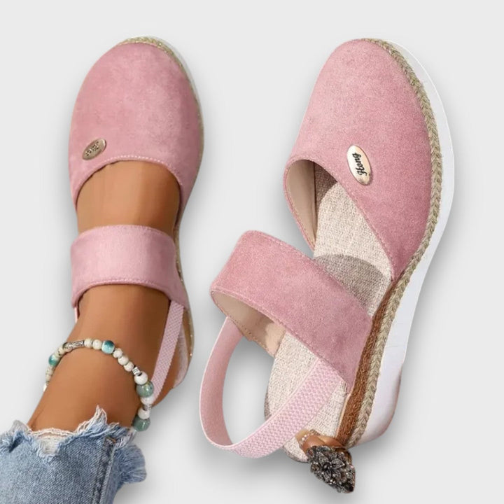 Noreva – Sandalia de Plataforma con Diseño Confortable