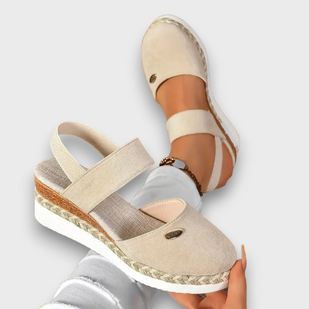 Noreva – Sandalia de Plataforma con Diseño Confortable