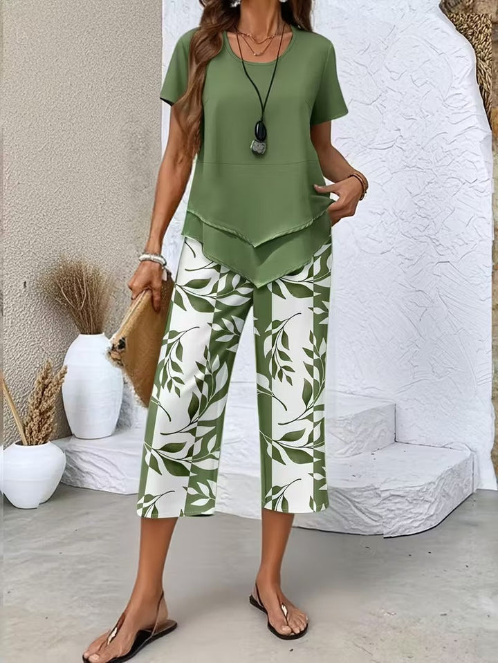 Arvessa | Conjunto de Dos Piezas con Estampado de Hojas